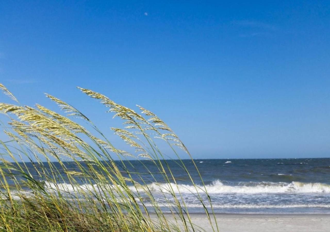 Ocean Dunes Villas #111, Beach Condo In Coligny Beach, 43 S Forest Beach Dr, Hilton Head Sc, Oceanfront Condo, Heated Pool, By Vacation Rental Hhi Hilton Head Island Kültér fotó