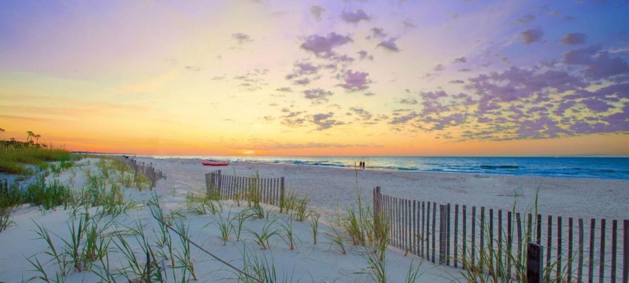 Ocean Dunes Villas #111, Beach Condo In Coligny Beach, 43 S Forest Beach Dr, Hilton Head Sc, Oceanfront Condo, Heated Pool, By Vacation Rental Hhi Hilton Head Island Kültér fotó