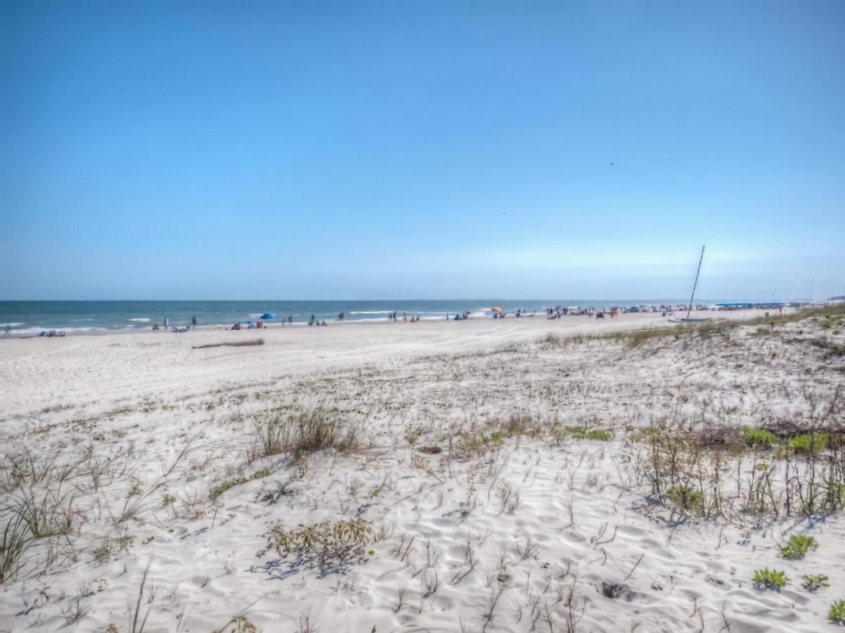 Ocean Dunes Villas #111, Beach Condo In Coligny Beach, 43 S Forest Beach Dr, Hilton Head Sc, Oceanfront Condo, Heated Pool, By Vacation Rental Hhi Hilton Head Island Kültér fotó