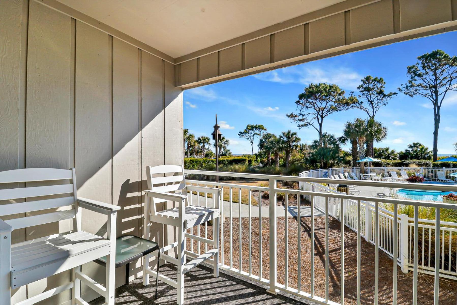 Ocean Dunes Villas #111, Beach Condo In Coligny Beach, 43 S Forest Beach Dr, Hilton Head Sc, Oceanfront Condo, Heated Pool, By Vacation Rental Hhi Hilton Head Island Kültér fotó